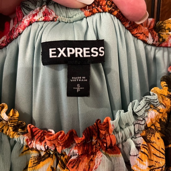 Express floral print dress - Picture 3 of 3